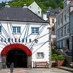 Bryggen // Floyen Living * Bergen