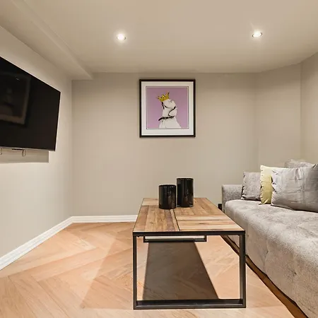 Daire Bryggen // Floyen Living Bergen