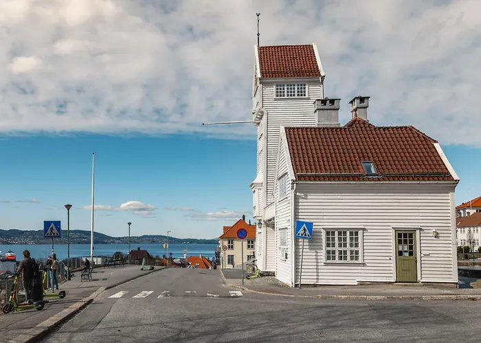 Bryggen // Floyen Living * Bergen
