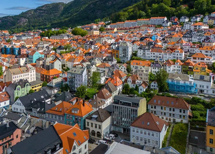 Bryggen // Floyen Living *